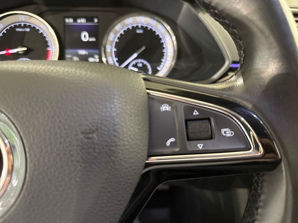 Škoda Škoda Superb Kombi — bild 12