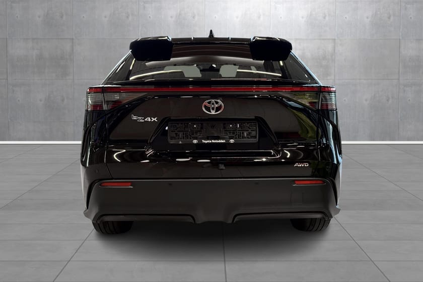 Bilde 4 av Toyota bZ4X