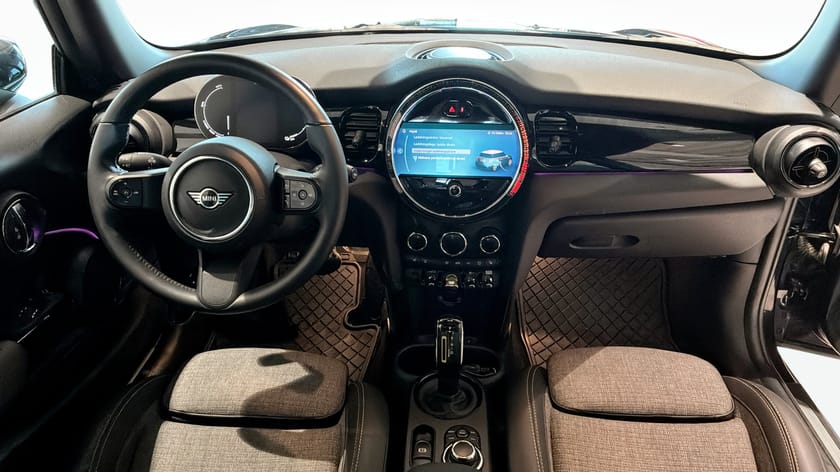 Bild 4 av MINI Cooper SE 184 hk Apple CarPlay / Navigation