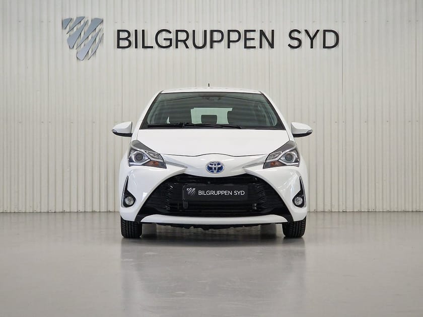Bild 2 av Toyota Yaris Hybrid e-CVT Active|B-kamera|Nybesiktigad|