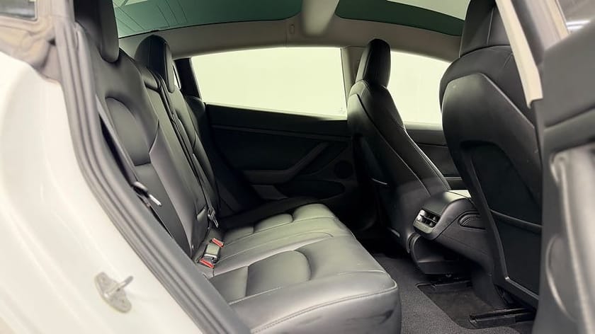 Bild 5 av Tesla Model 3 Standard Range Plus 