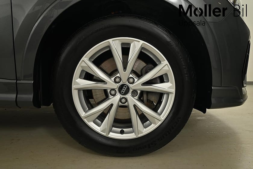 Bild 3 av Audi Q3 40 TDI quattro Quattro,S-line,Cockpit,Matrix,Navi
