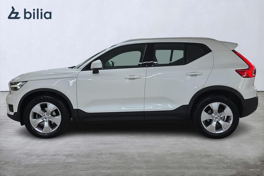 Bild 3 av Volvo XC40 T3 FWD aut Momentum Advanced/Värmare/Volvoselekt