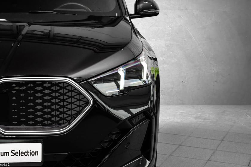 Bilde 4 av BMW iX2 xDrive30 
