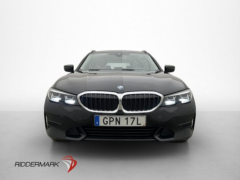 Bild 5 av BMW 330e xDrive Touring 292hk Sport Line Navi Sensorer MOMS
