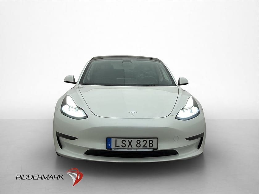 Bild 3 av Tesla Model 3 Performance Autopilot Pano 360 Värmare Sv-Såld