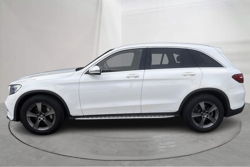Bild 2 av Mercedes-Benz GLC 220 d 4MATIC X253 (170hk) AMG Line Panorama