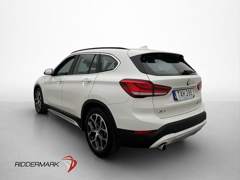 Bild 5 av BMW X1 xDrive25e 220hk xLine Head Up Navigator Sensorer