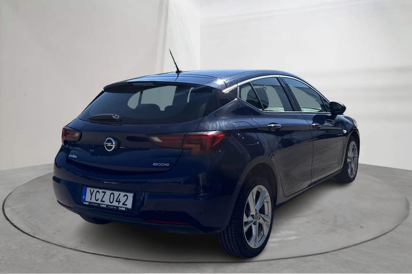 Bild 3 av Opel Astra 1.0 Turbo ECOTEC 105hk Dynamic Motorvärmare