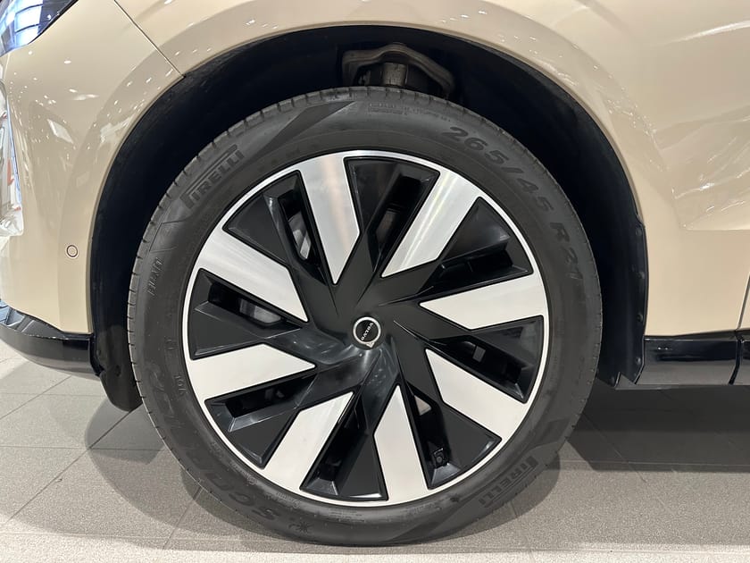 Bild 3 av Volvo EX90 Twin Motor Performance 7-seater Ultra 7sätes/ 360 Kamera/ Panoramatak/ Dragkrok