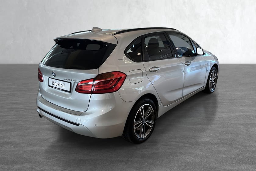 Bilde 3 av BMW 225xe Active Tourer 4WD Sport line, KUN 67,500 KM!