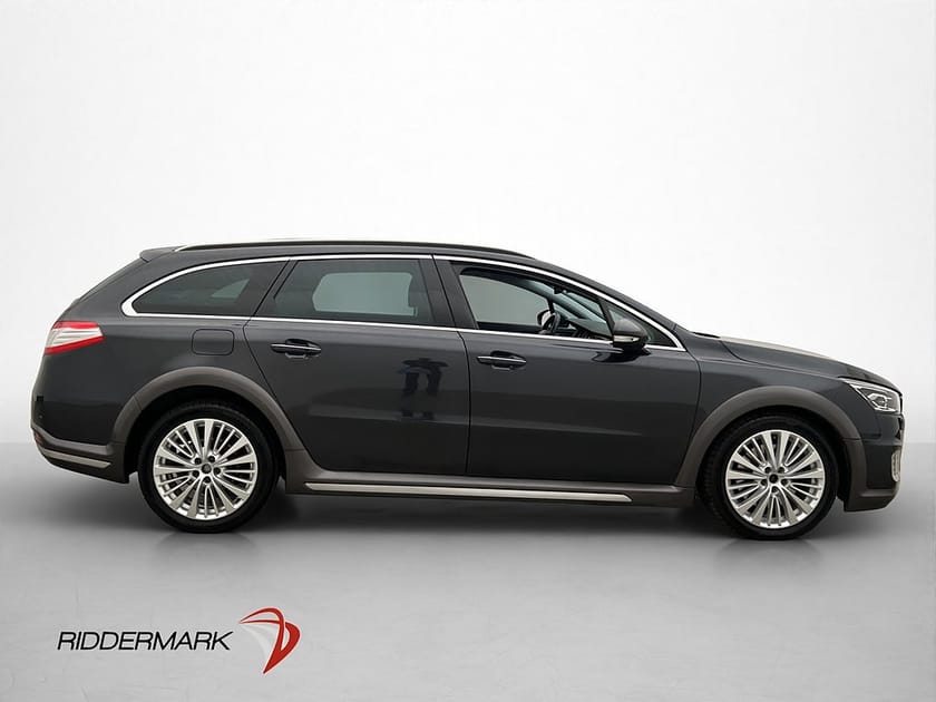 Bild 4 av Peugeot 508 SW 2.0 BlueHDi 181hk Pano Kamera Navi Halvskinn