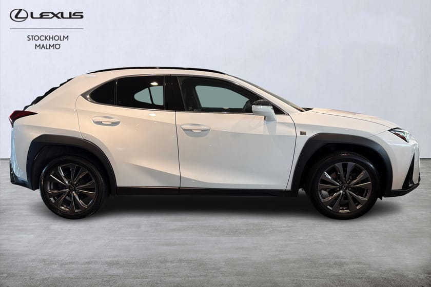 Bild 4 av Lexus UX 250h F Sport Design 184hk P-värm Navi Keyless B-kamera