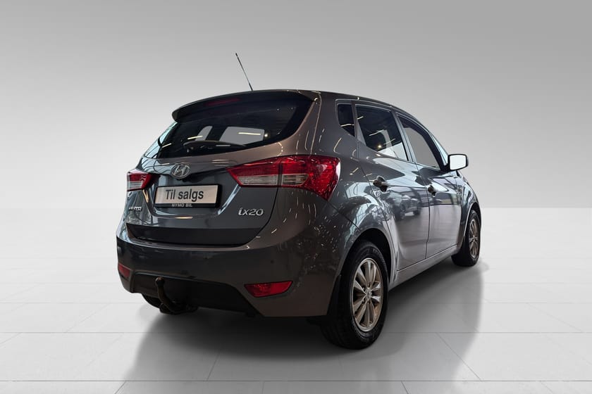 Bilde 5 av Hyundai ix20 1,6l Automat-LAV KM! Krok, Nye sommerdekk, Nye bremser