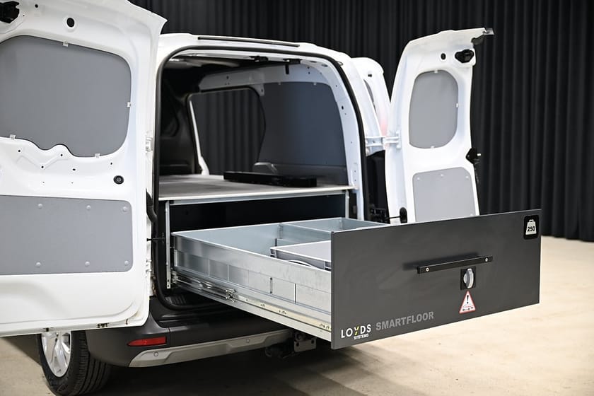 Bild 2 av Renault Kangoo Skåpbil Maxi 95HK Automat|Drag|Värmare|LED|Inredd|Dubbelgolv