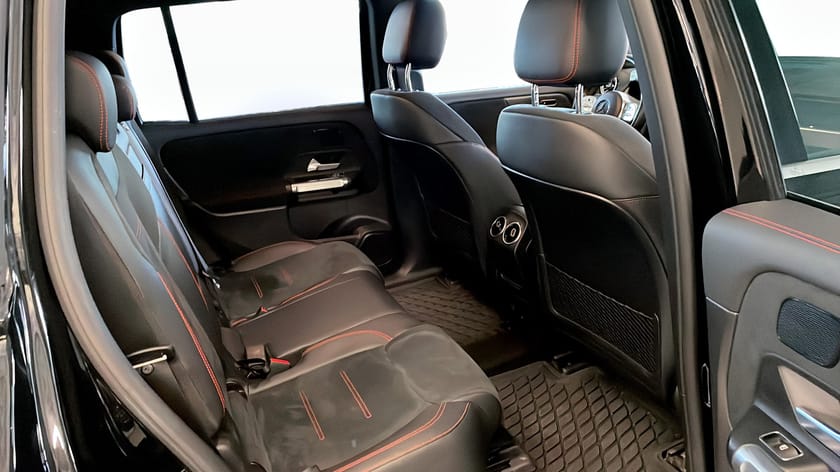 Bild 5 av Mercedes-Benz EQB 300 4MATIC 