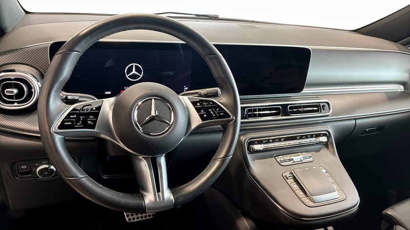 Bild 4 av Mercedes-Benz V 300d 4MATIC 3.2t 300 D LÅNG AVANTGARDE