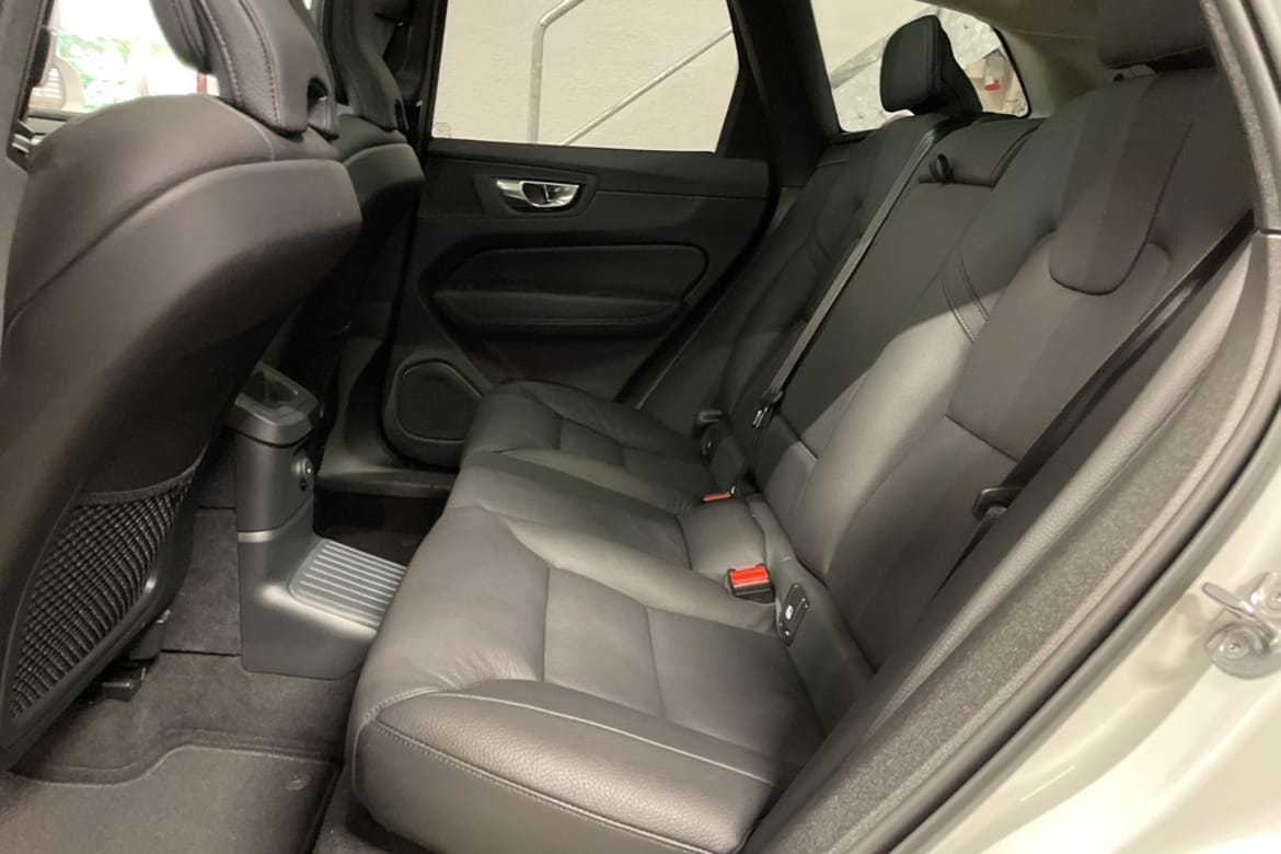 Volvo XC60 2023 - miniatyr 17