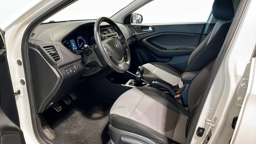Bild 3 av Hyundai i20 Active 1.0 T-GDI blue Manuell, 100hk