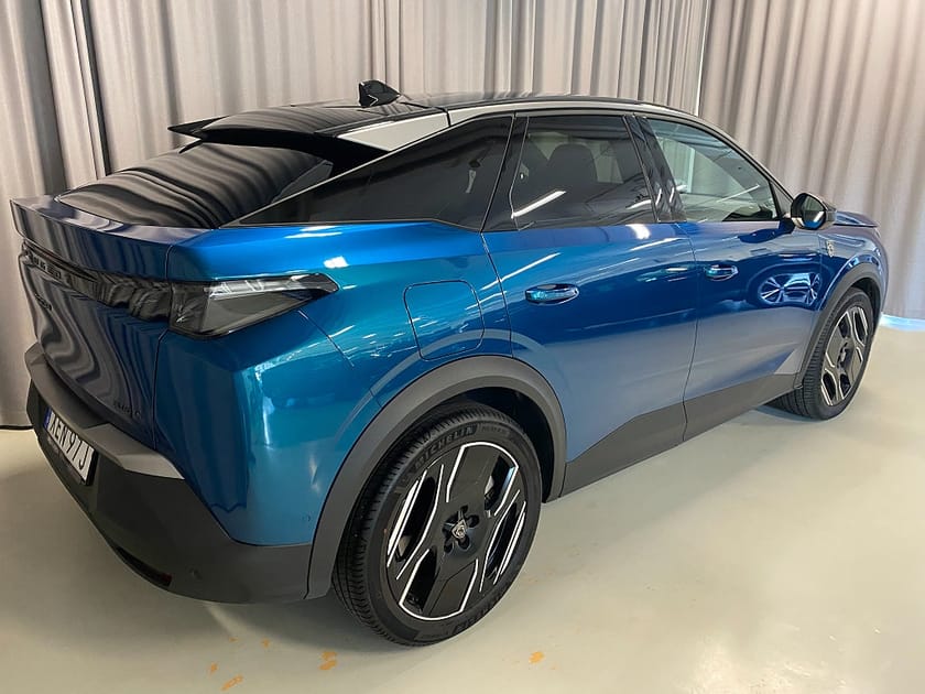 Bild 5 av Peugeot 3008 Plug-In Hybrid GT Ultimate Plugg-In Hybrid. Dragkrok, Massage