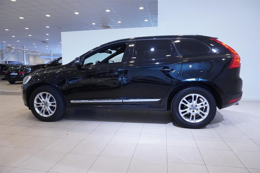 Bild 4 av Volvo XC60 D4 Geartronic, 163hk FWD Summum, Panorama, Dragkrok