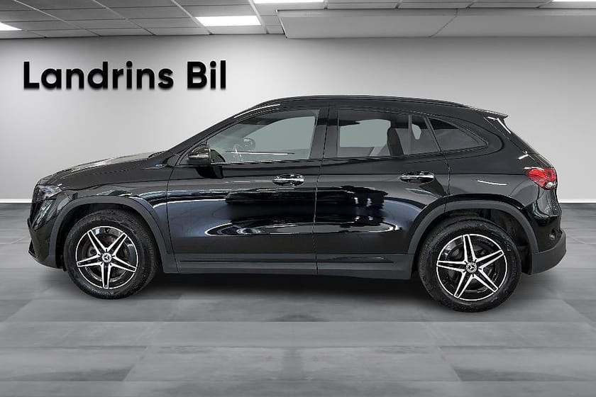 Bild 4 av Mercedes-Benz EQA 300 4MATIC SUV AMG-LINE