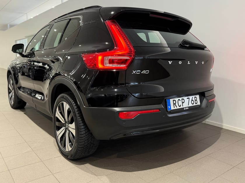 Bild 4 av Volvo XC40 Recharge Core  / Navigation / Backkamera /