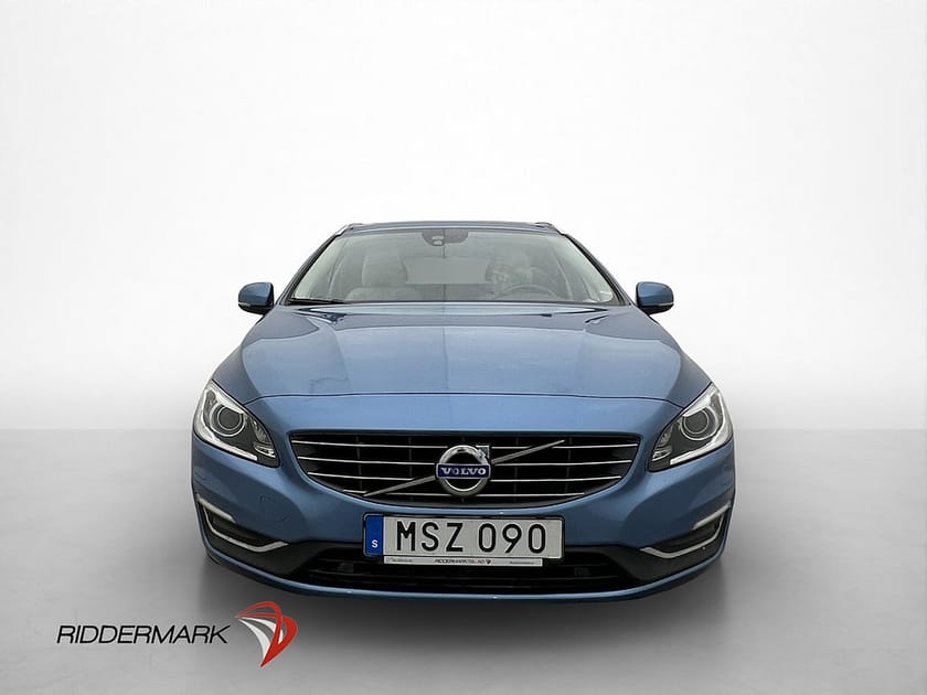 Bild 2 av Volvo V60 Summum Edi Pro VOC Taklucka Värmare 190hk