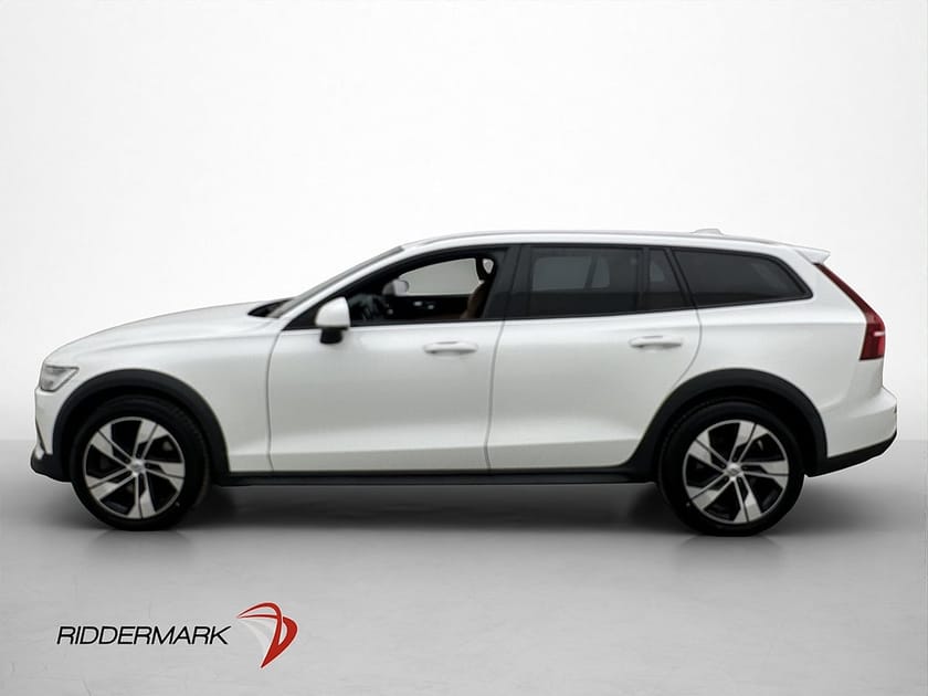 Bild 2 av Volvo V60 Cross Country D4 AWD Dragkrok VOC Skinn CarPlay