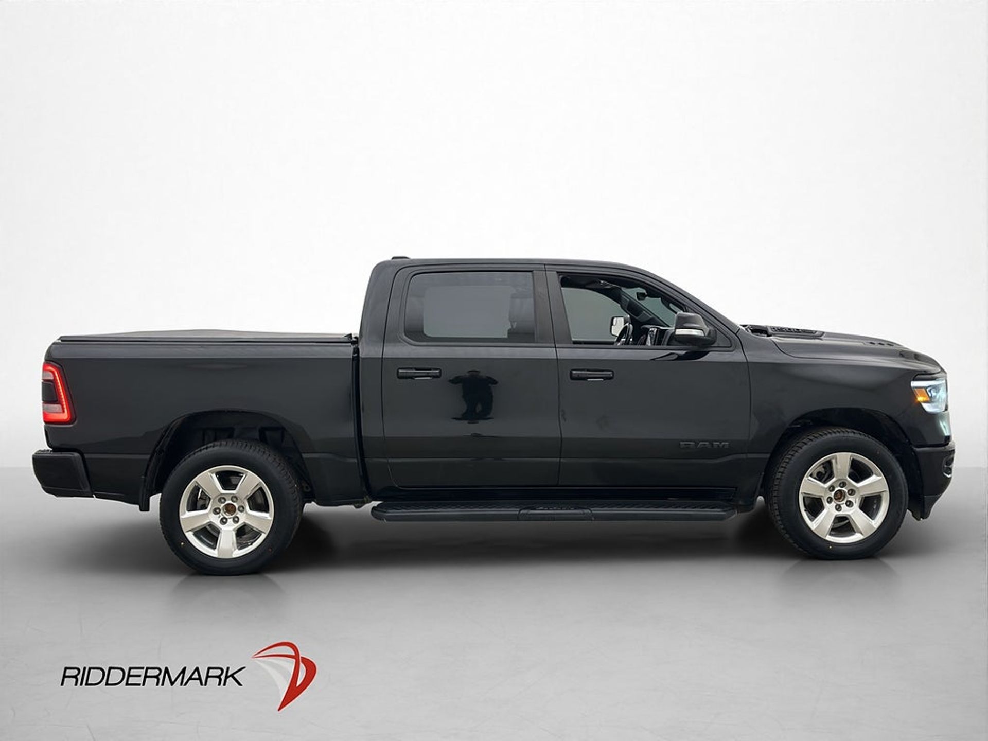 RAM 1500 5.7 V8 HEMI Flex Fuel 4x4 2022, bild 2/37