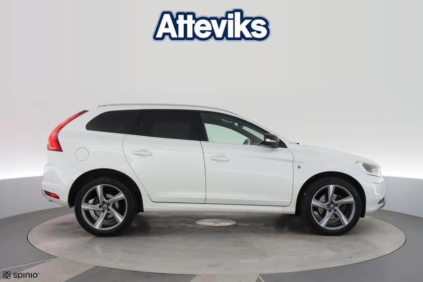 Bild 2 av Volvo XC60 D4 Geartronic 190hk Ocean Race *Pano/Drag*