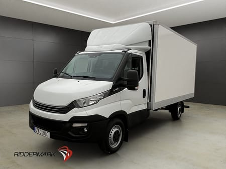 Iveco Daily 35-160 Chassi Cab 2.3JTD BAKGAVELLYFT 3-Sits Kamera Sidodörr Moms