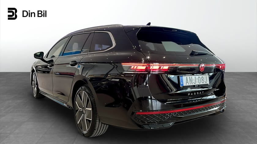 Bild 3 av Volkswagen Passat Variant eHybrid e-Hybrid 272hk R-LINE