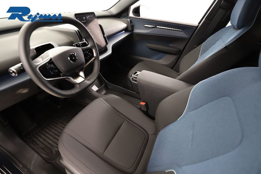 Bild 4 av Volvo EX30 P5 Long Range RWD Plus