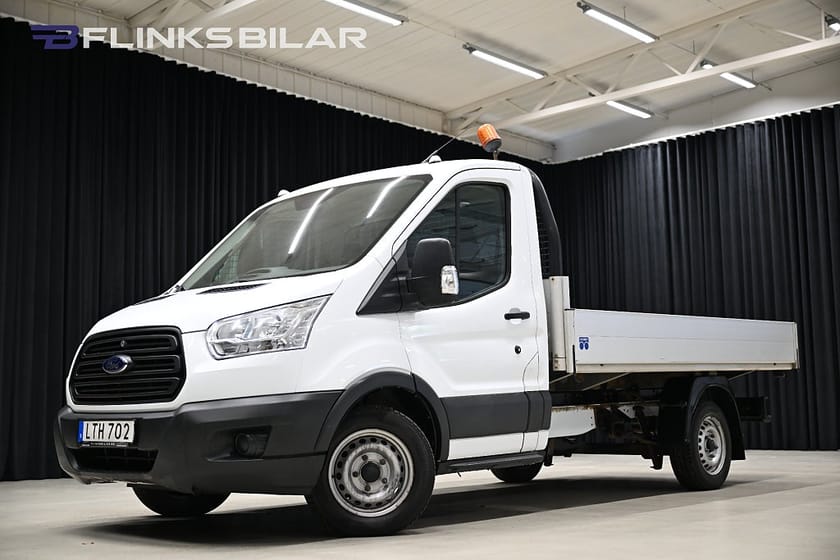 Bild 1 av Ford Transit 310 Chassi Cab 2.2 TDCi 125HK Flak|Tippflak|Drag|Dieselvärmare|Leasbar