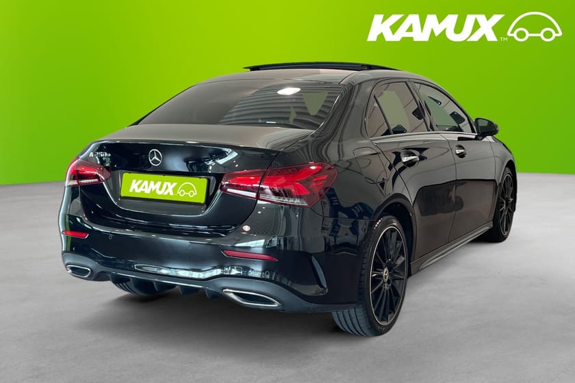 Bild 4 av Mercedes-Benz A 250 e Sedan AMG Pano Värm Burm Navi 218hk