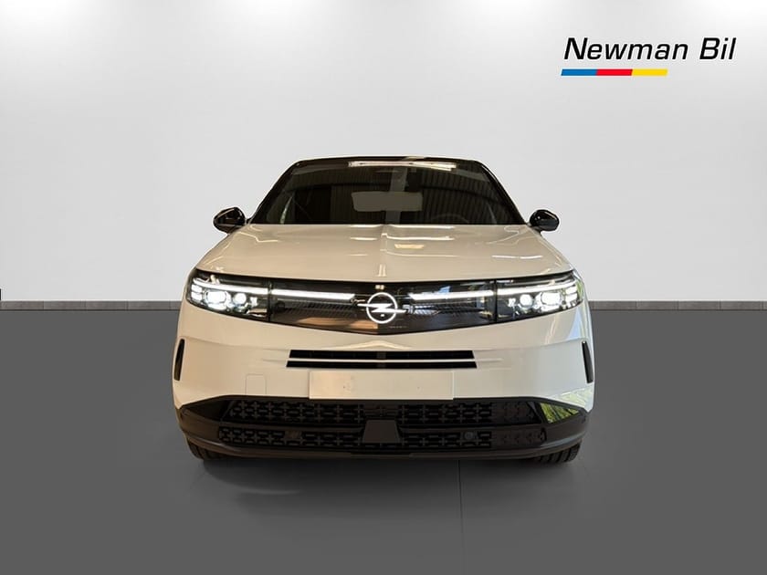 Bild 2 av Opel Grandland Hybrid GS Panorama Focal hifi Dragkrok Skinn FABRIKSNY