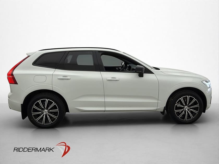 Bild 4 av Volvo XC60 B5 250hk AWD R-Design Skinn 360° H/K Drag Värmare
