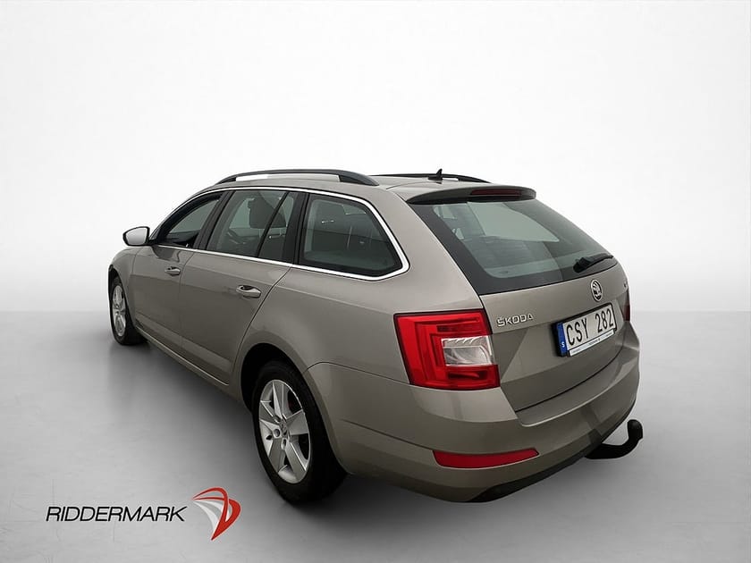 Bild 5 av Škoda Octavia Kombi Skoda 1.6 TDI Ambition Värmare Drag Två-Brukare