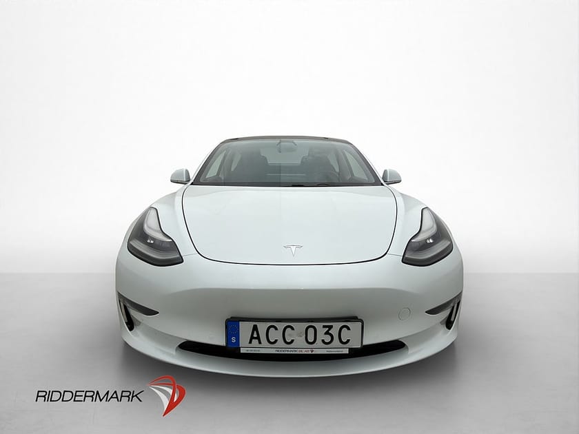 Bild 3 av Tesla Model 3 Long Range AWD SV-Såld Autopilot Pano Kamera