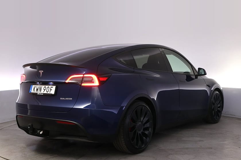 Bild 5 av Tesla Model Y Performance Autopilot Panorama Drag