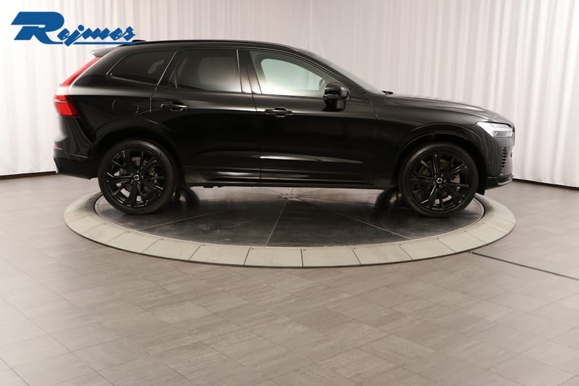 Bild 3 av Volvo XC60 T6 Plus Black Nordic Edition