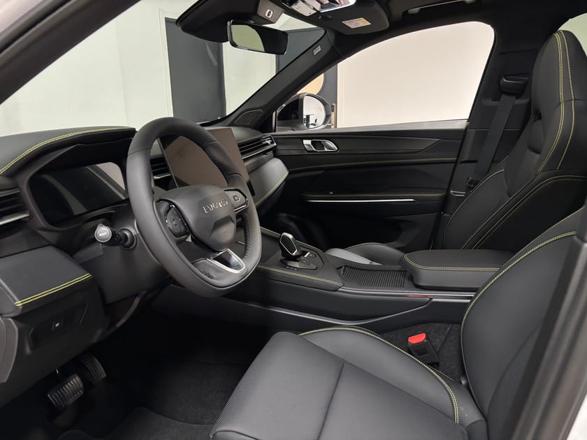 Bild 3 av Lynk & Co 01 PHEV