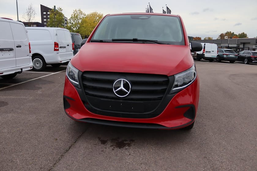 Bild 2 av Mercedes-Benz Vito 116 CDI 4x4 3.0t