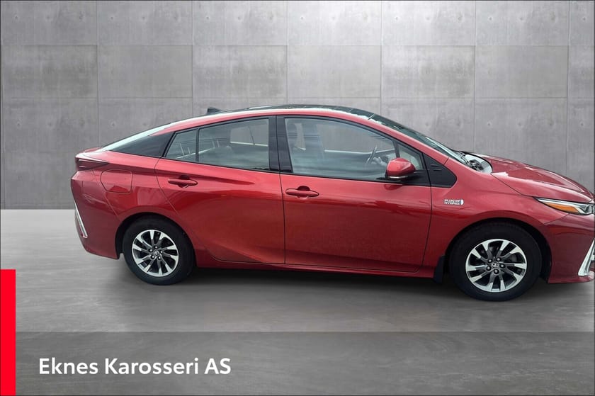 Bilde 4 av Toyota Prius Plug-in Hybrid 1,8 VVT-i Solar PHV