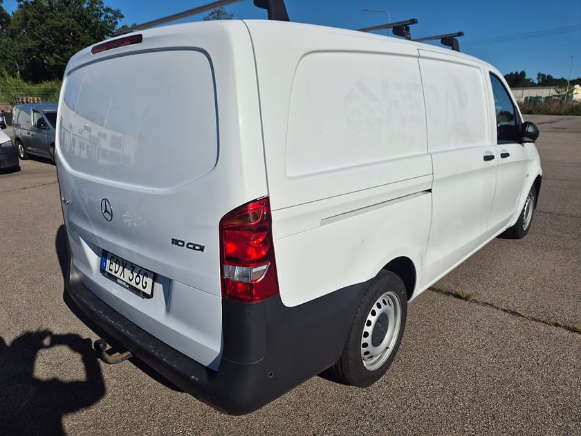 Bild 3 av Mercedes-Benz Vito 110 CDI 2.8t Långt skåp 100HK