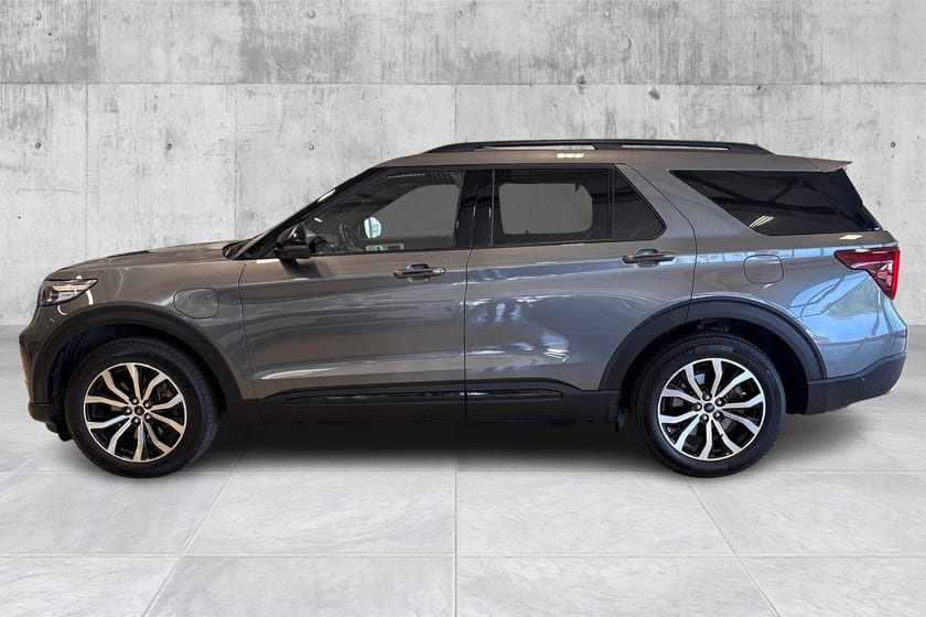 Bilde 2 av Ford Explorer Plug-In Hybrid AWD PHEV ST-line/Krok/B&O/Pano/360°/Vent/Paddle shift