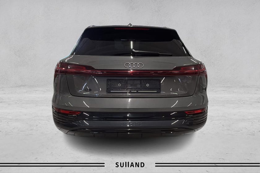 Bilde 4 av Audi Q8 55 e-tron quattro advanced plus