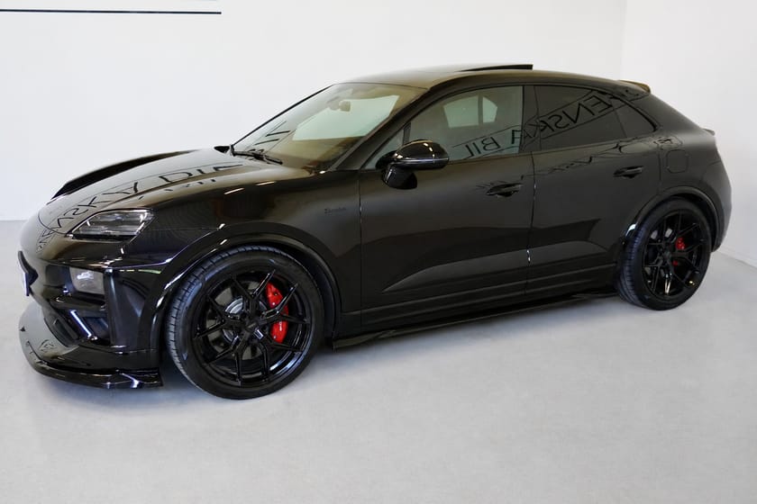 Bild 4 av Porsche Macan Turbo Electric Sport Chrono Pano
