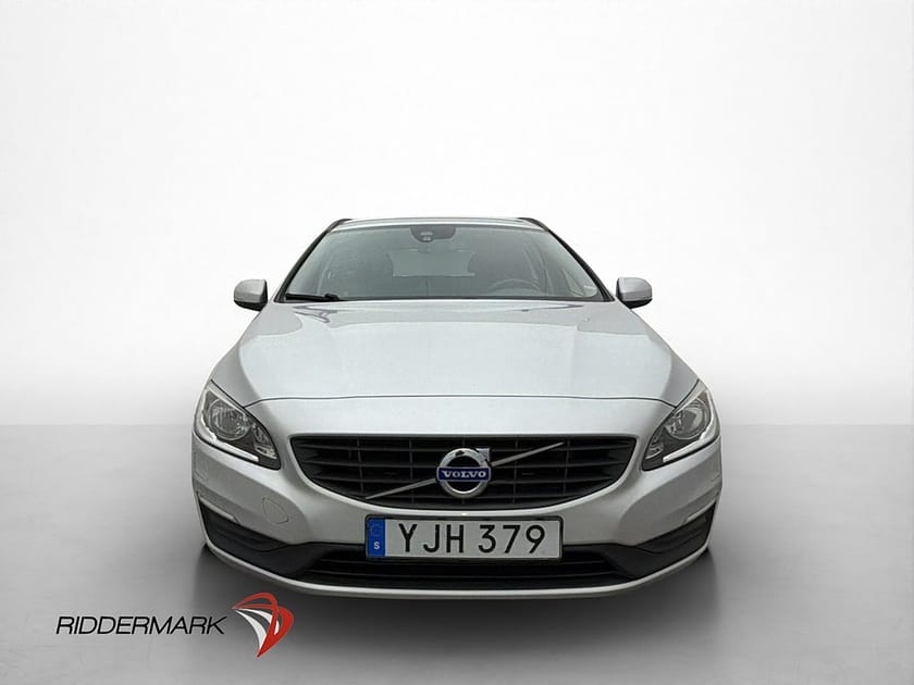 Bild 2 av Volvo V60 T3 152hk Kinetic Värmare Drag Sensorer Rattvärme